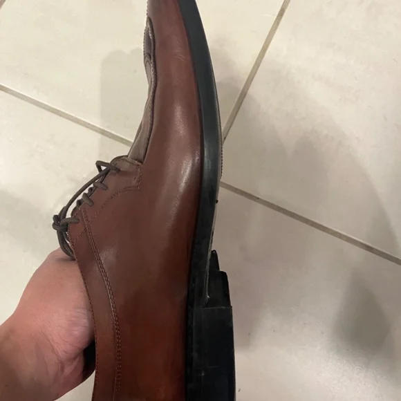 To Boot - 9 - Picture 3 of 4